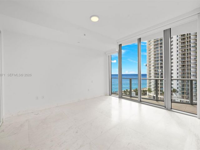 Apartment for sale  Unit #703 - photo 7530708