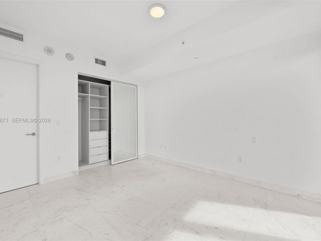 Apartment for sale  Unit #703 - photo 7530709