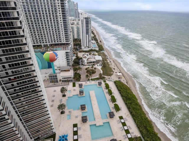 Apartment for rent  Unit #3211 - photo 7499785