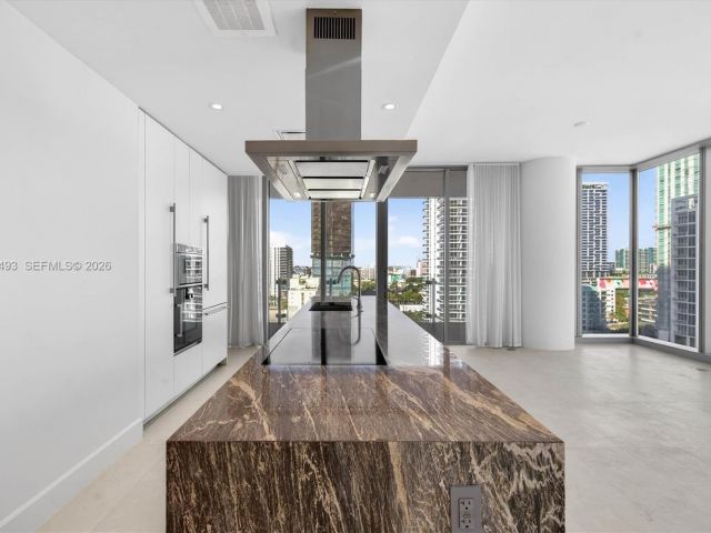 Apartment for rent  Unit #1406 - photo 7497791