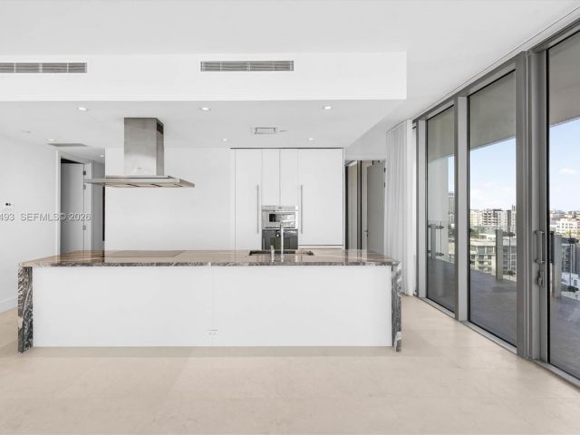 Apartment for rent  Unit #1406 - photo 7497795