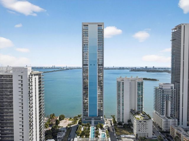 Apartment for rent  Unit #1406 - photo 7497804