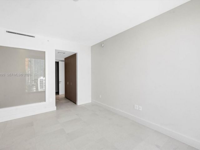 Apartment for rent  Unit #1406 - photo 7497809