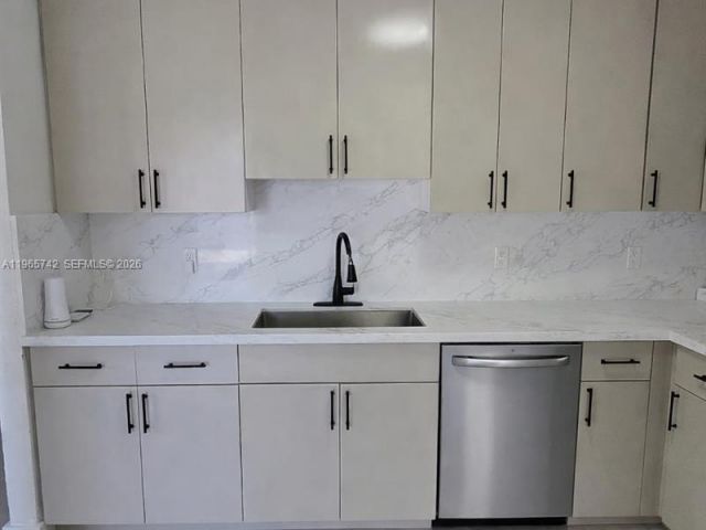 Home for sale at 1910 NW 134th St - photo 7465366