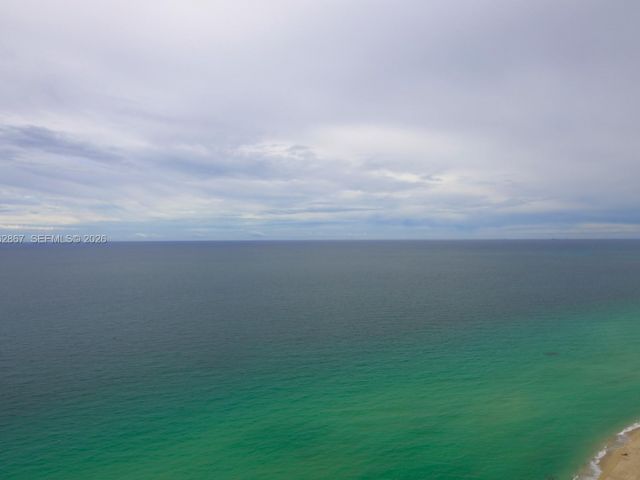 Apartment for sale  Unit #2902 - photo 7496781