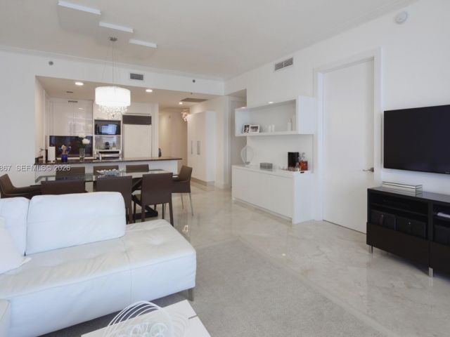 Apartment for sale  Unit #2902 - photo 7496786