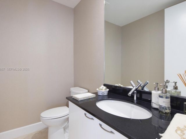 Apartment for sale  Unit #2902 - photo 7496791