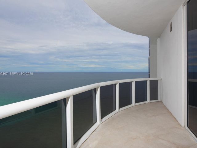 Apartment for sale  Unit #2902 - photo 7496796