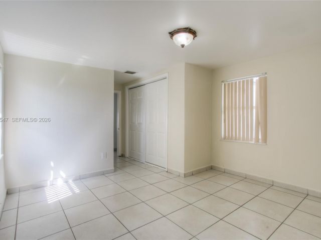 Home for rent at 3001 NW 102nd St - photo 7466076