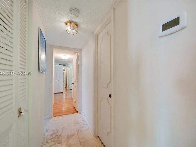 Apartment for rent  Unit #501N - photo 7501230