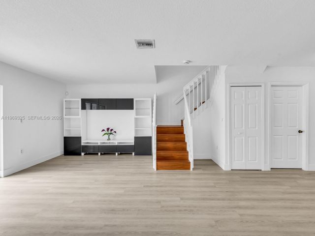 Home for rent at 11512 NW 48th Ter # - photo 7484523