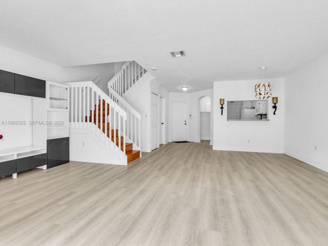 Home for rent at 11512 NW 48th Ter # - photo 7484525