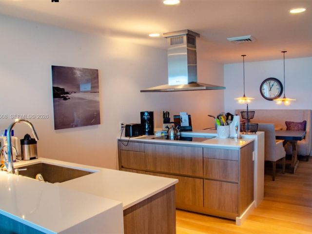 Apartment for rent  Unit #406N - photo 7498915