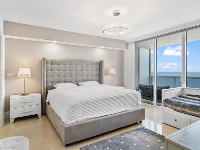 Apartment for rent  Unit #4304 - photo 7499627