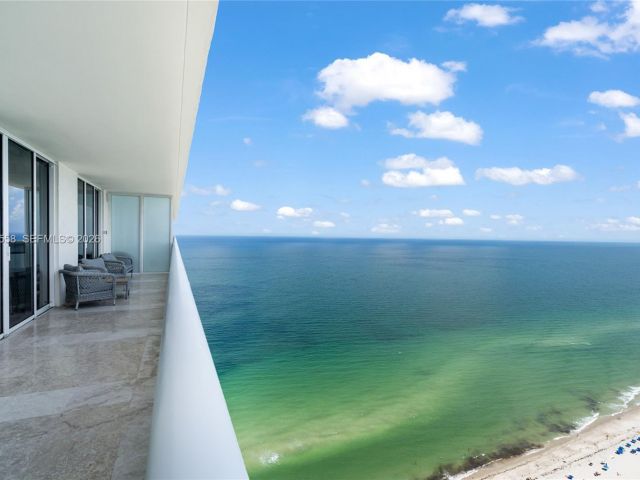 Apartment for rent  Unit #4304 - photo 7499629