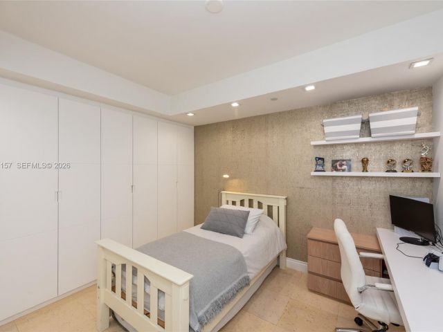 Apartment for sale  Unit #605 - photo 7491886