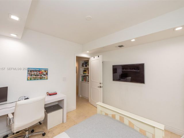 Apartment for sale  Unit #605 - photo 7491887