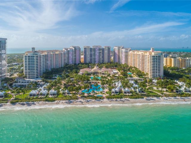 Apartment for sale  Unit #605 - photo 7491892