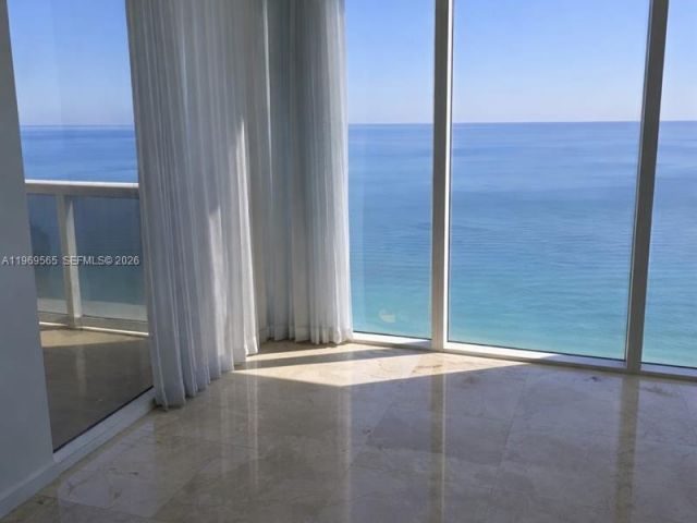 Apartment for sale  Unit #2701 - photo 7530726