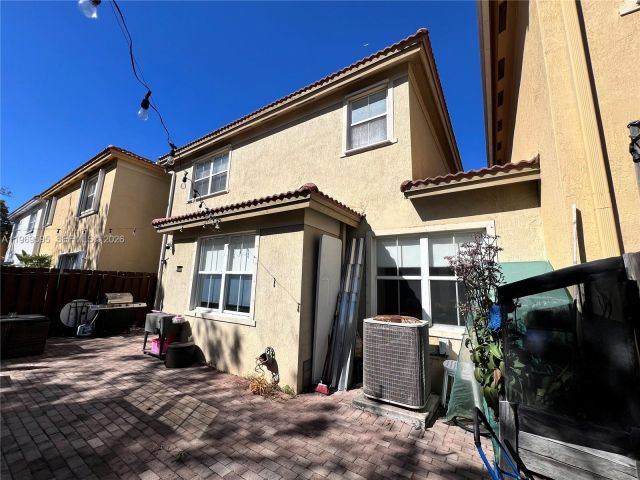 Home for sale at 11028 NW 87th Ln - photo 7486122