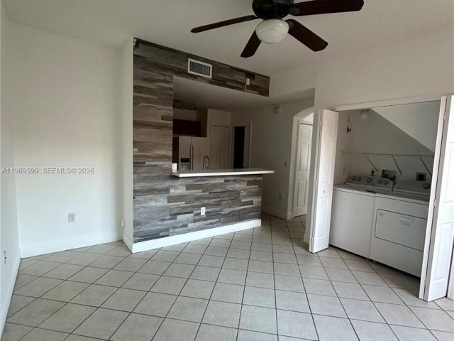 Home for rent at 11438 NW 62nd Ter 226 - photo 7485870