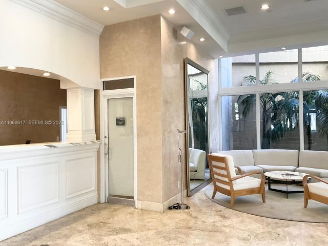 Apartment for sale  Unit #704 - photo 7479114