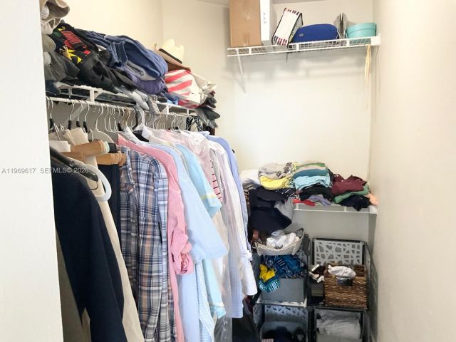 Apartment for sale  Unit #704 - photo 7479122