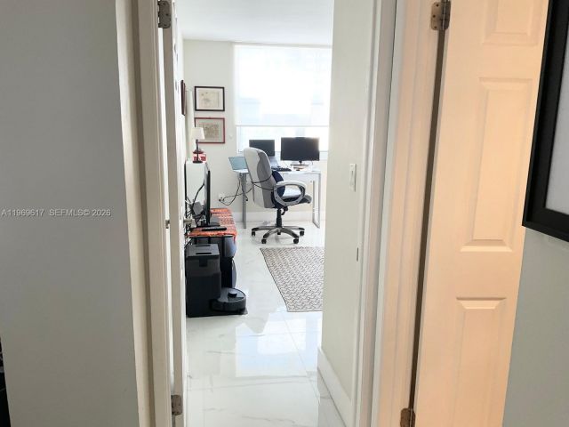 Apartment for sale  Unit #704 - photo 7479128