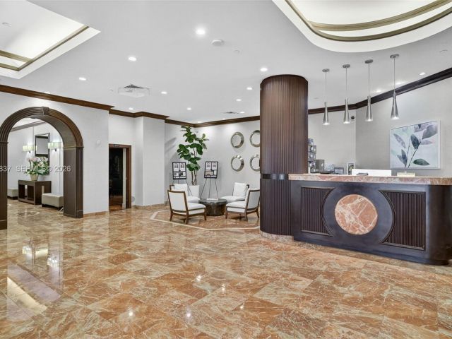 Apartment for sale  Unit #701 - photo 7504522