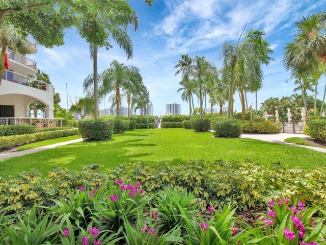 Apartment for sale  Unit #701 - photo 7504531