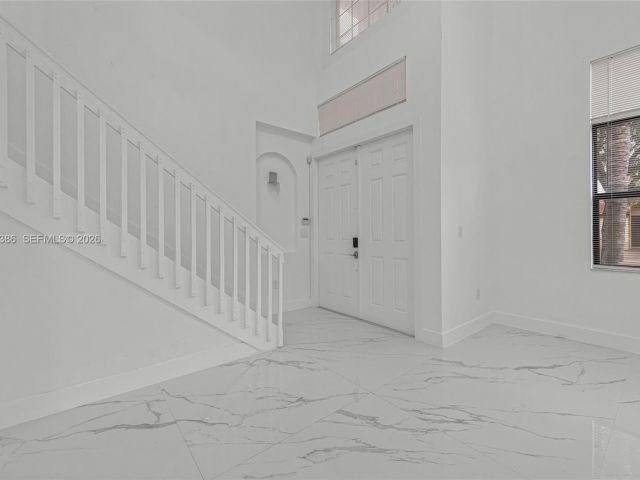 Home for sale at 642 SE 37th PL - photo 7493148