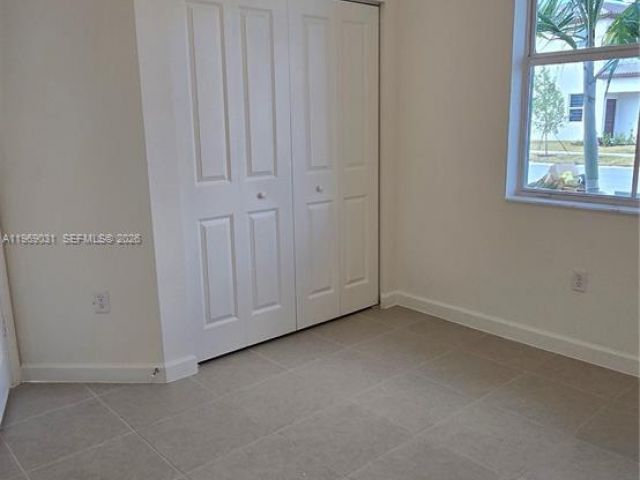 3-bedroom home for rent in Homestead - 2729 SE 26th Rd 2729 - MondialRealty