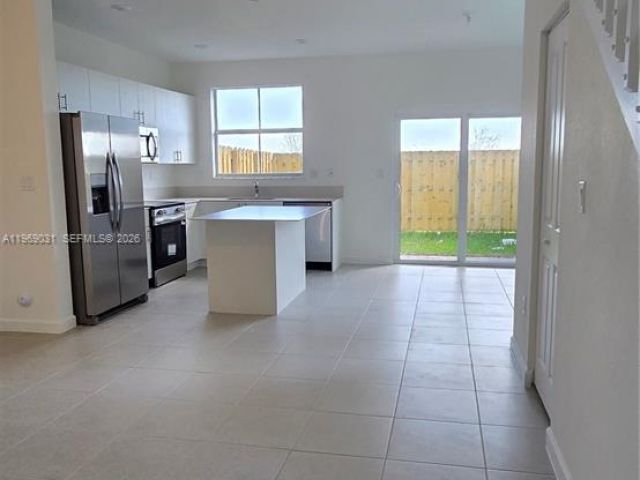 3-bedroom home for rent in Homestead - 2729 SE 26th Rd 2729 - MondialRealty