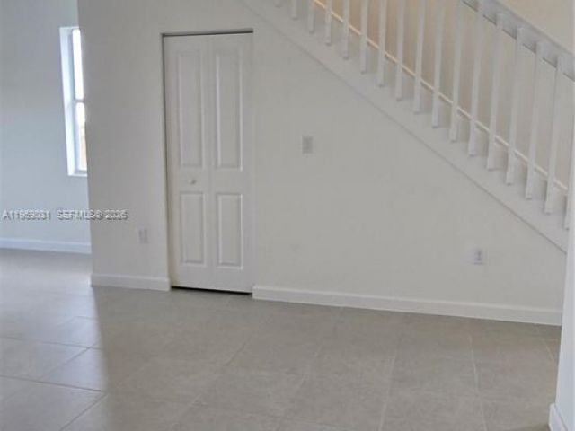 3-bedroom home for rent in Homestead - 2729 SE 26th Rd 2729 - MondialRealty