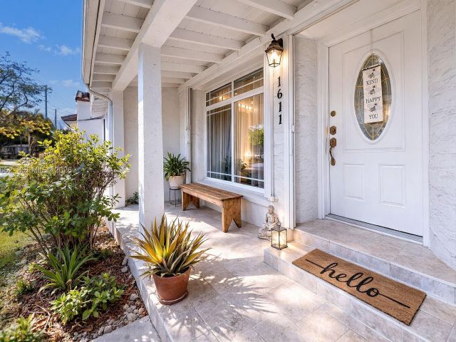 Home for sale at 1611 SW 21st St - photo 7525305