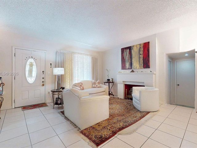 Home for sale at 1611 SW 21st St - photo 7525308