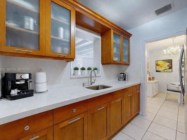 Home for sale at 1611 SW 21st St - photo 7525315