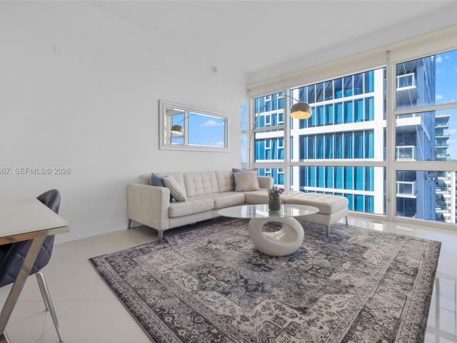 Apartment for rent  Unit #PH11 / Deed PH02 - photo 7521616