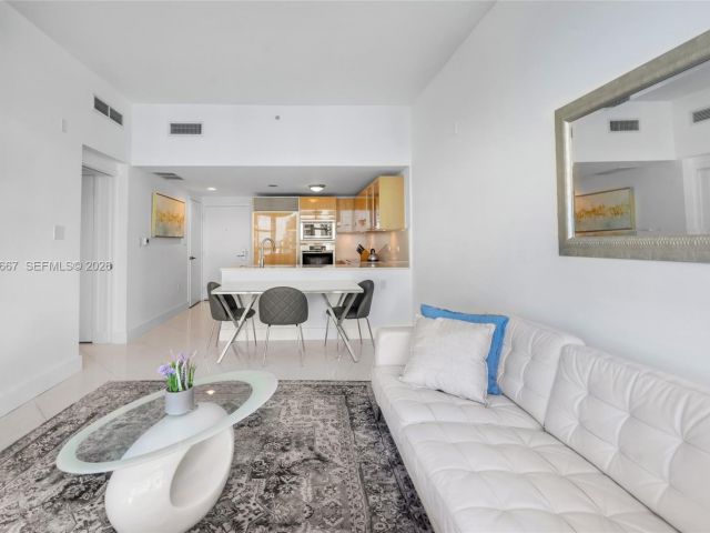 Apartment for rent  Unit #PH11 / Deed PH02 - photo 7521617