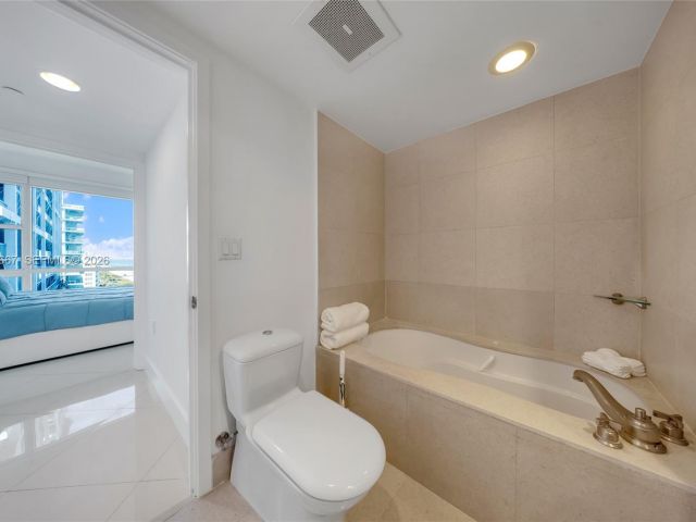 Apartment for rent  Unit #PH11 / Deed PH02 - photo 7521632