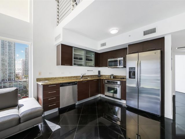 Apartment for sale  Unit #1116 - photo 7530097