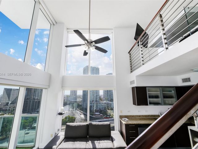 Apartment for sale  Unit #1116 - photo 7530101