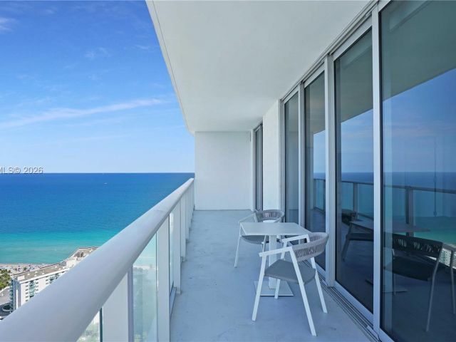 Apartment for sale  Unit #T4002 - photo 7512980