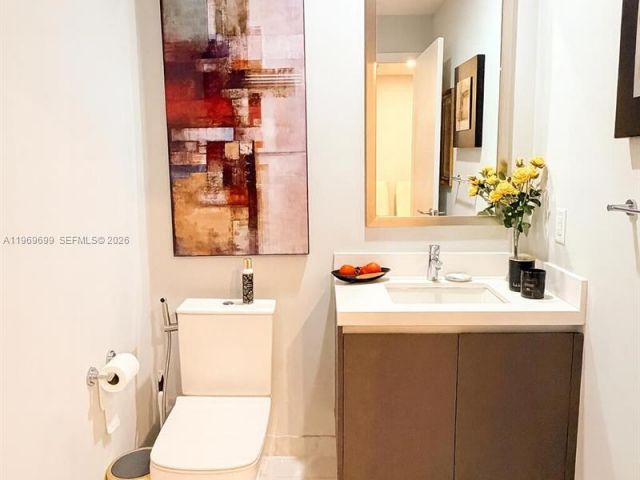 Apartment for rent  Unit #2212 - photo 7488224