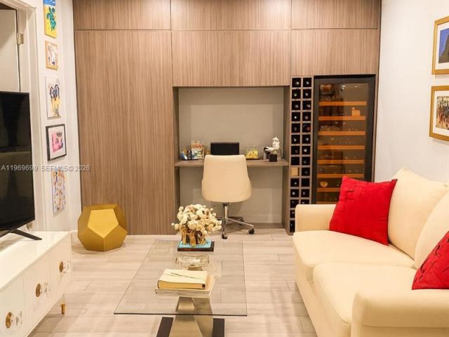 Apartment for rent  Unit #2212 - photo 7488229