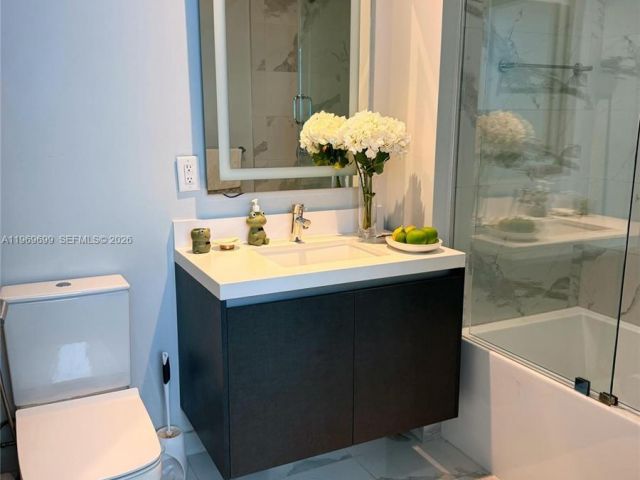 Apartment for rent  Unit #2212 - photo 7488233