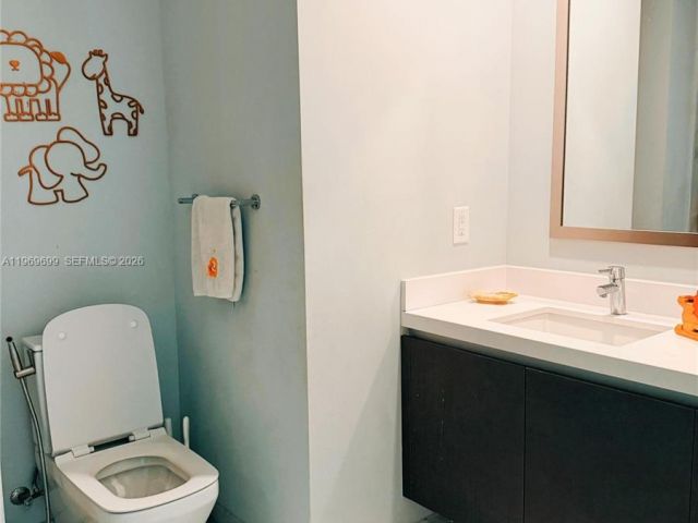 Apartment for rent  Unit #2212 - photo 7488237