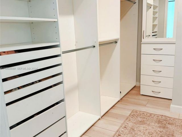 Apartment for rent  Unit #2212 - photo 7488238