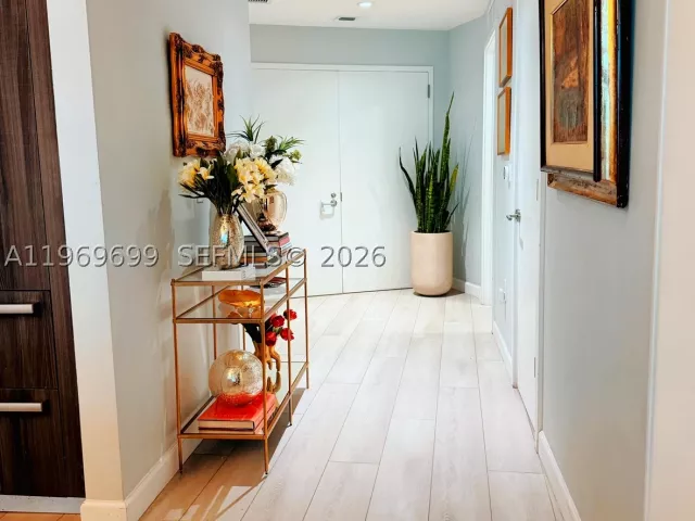 3-bedroom condo for rent in Miami - 851 NE 1st Ave 2212 - MondialRealty