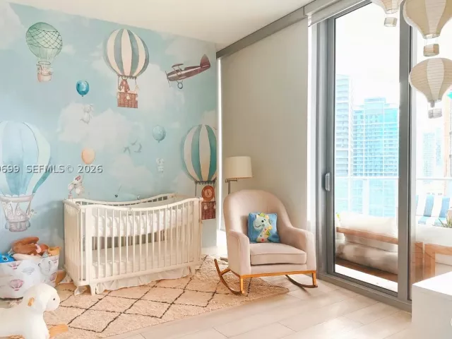 3-bedroom condo for rent in Miami - 851 NE 1st Ave 2212 - MondialRealty